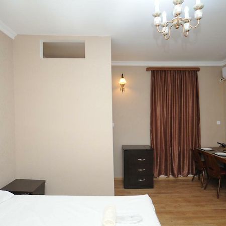 Shako'S Apartments Tbilisi Ngoại thất bức ảnh