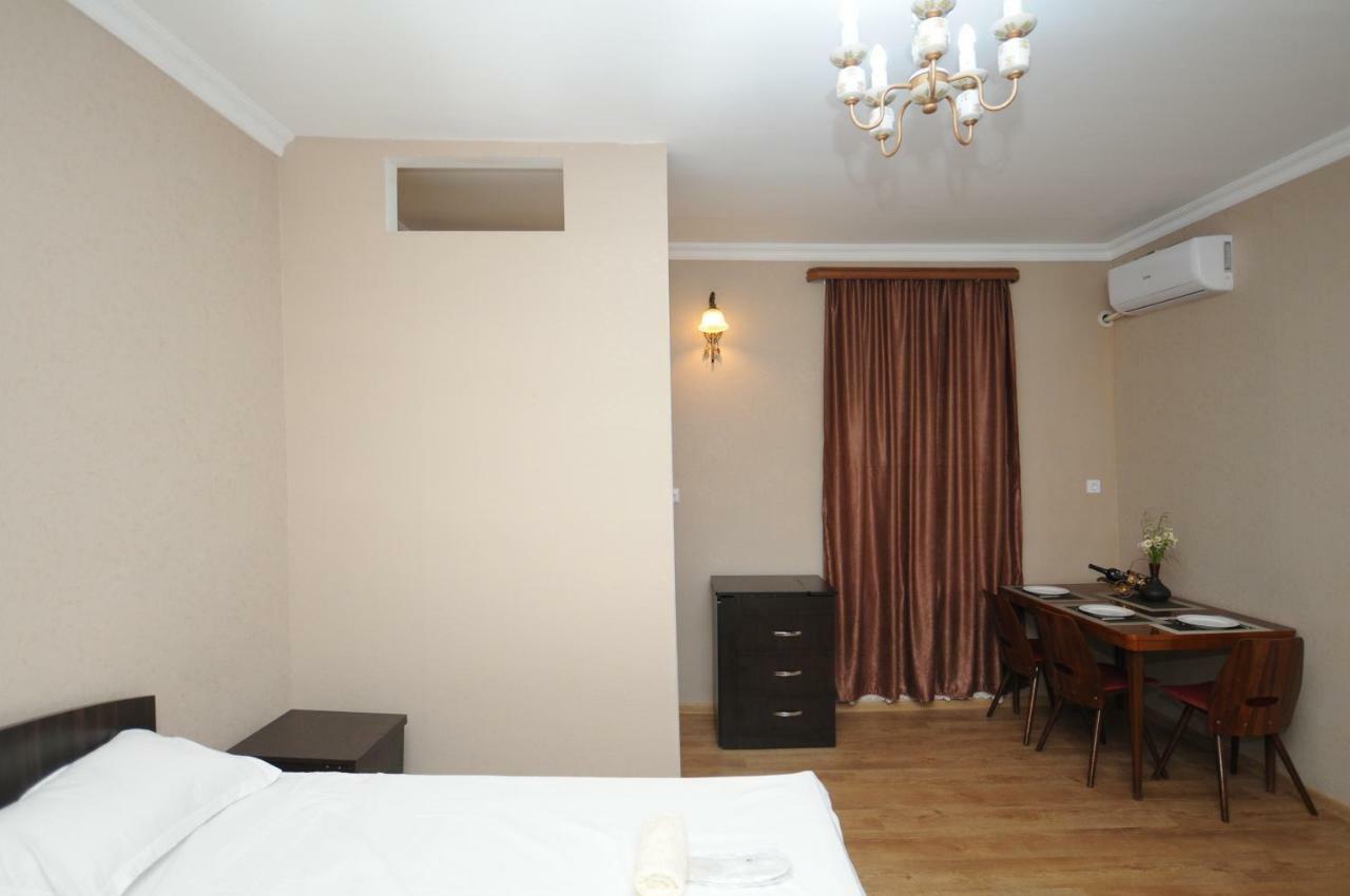 Shako'S Apartments Tbilisi Ngoại thất bức ảnh
