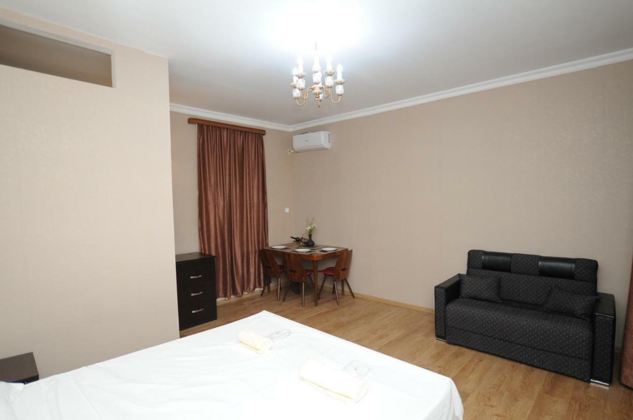 Shako'S Apartments Tbilisi Ngoại thất bức ảnh
